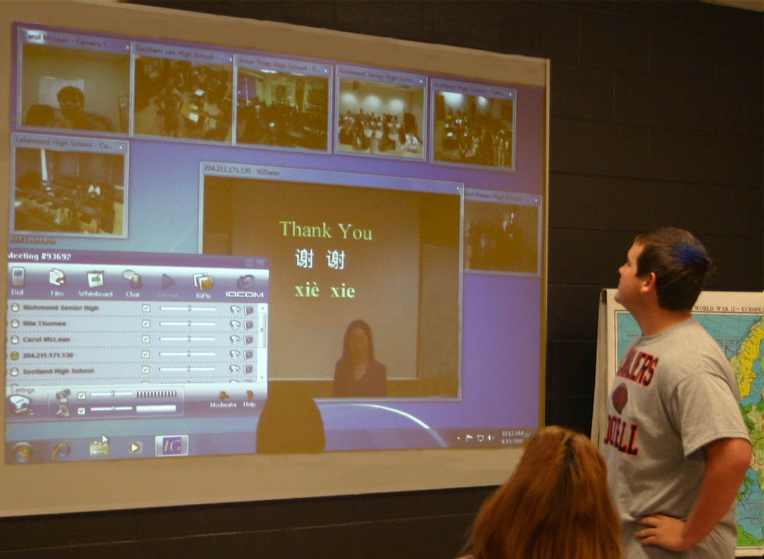 CCCC instructor brings China to schools via BRAC videoconferencing