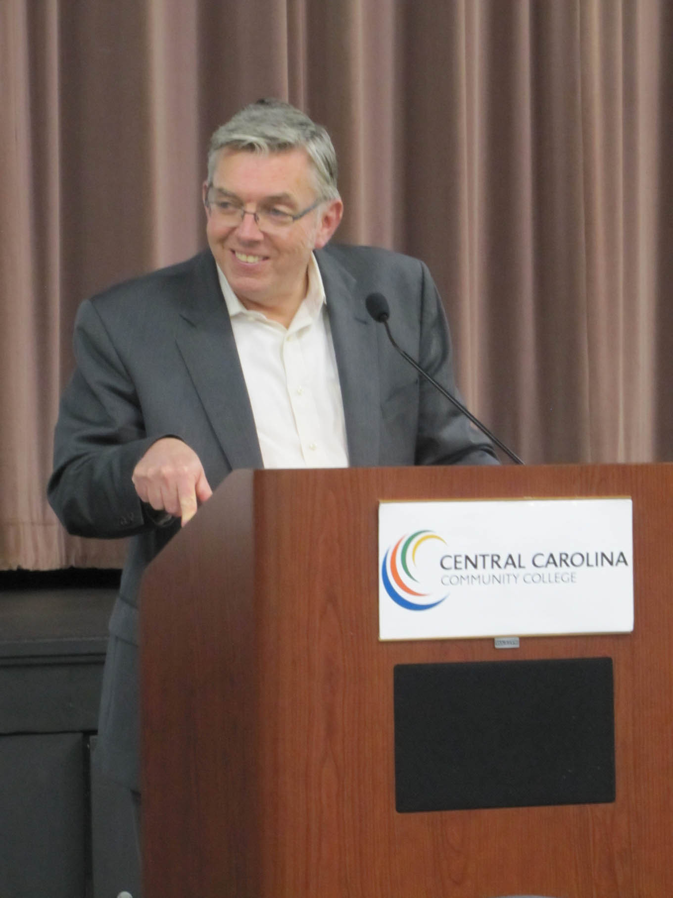 Fishel headlines CCCC conference for high school educators